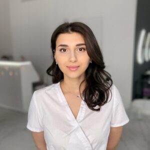 Нурана — косметолог-эстетист студии Giza Kogan